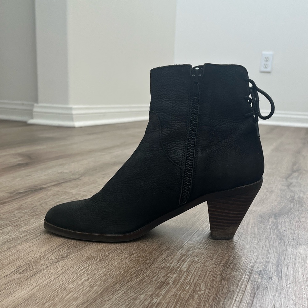 Lucky Brand Black Leather Booties - Picture 4 of 6